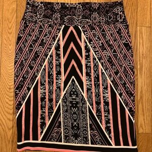 LuLaRoe Elegant Collection Pink Black Silver Detail Aztec Cassie Pencil Skirt L